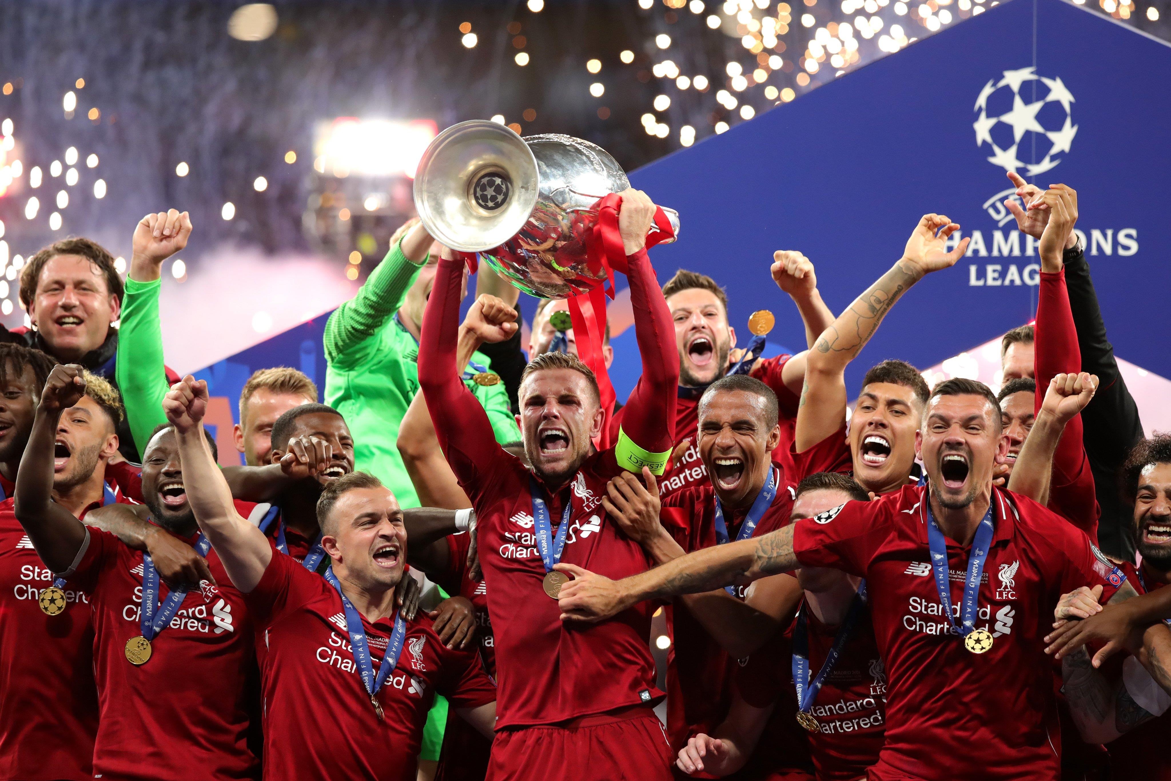 Khoanh khac Liverpool nang cao cup vo dich Champions League sau 14 nam hinh anh