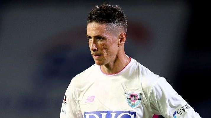 Fernando Torres va con ac mong chua hoi ket tai Nhat Ban hinh anh