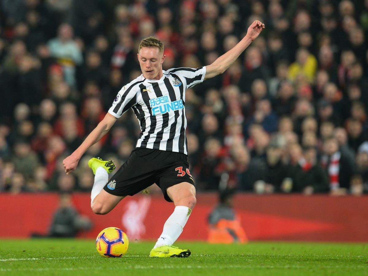 thi truong chuyen nhuong anh 7