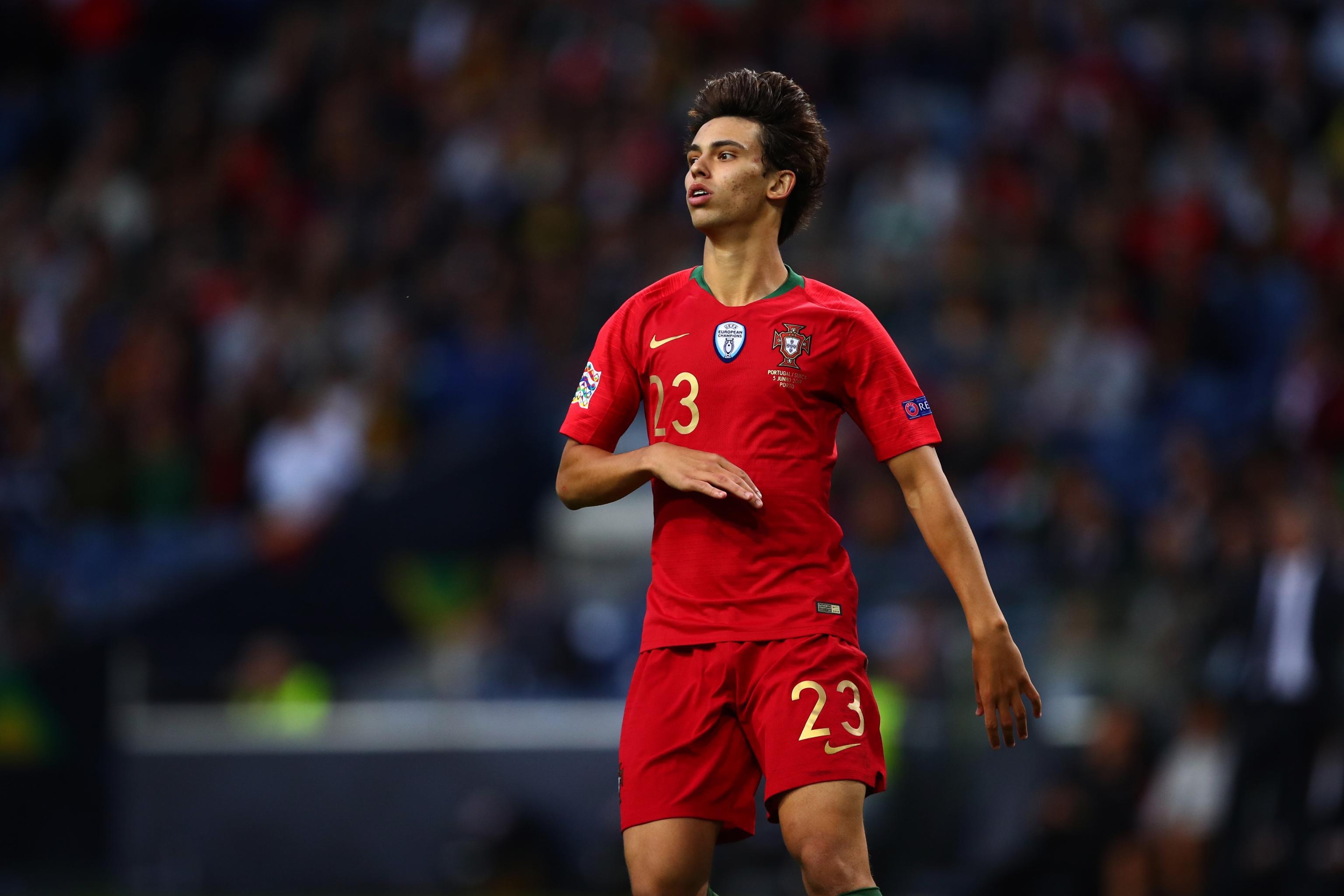 thi truong chuyen nhuong anh 4