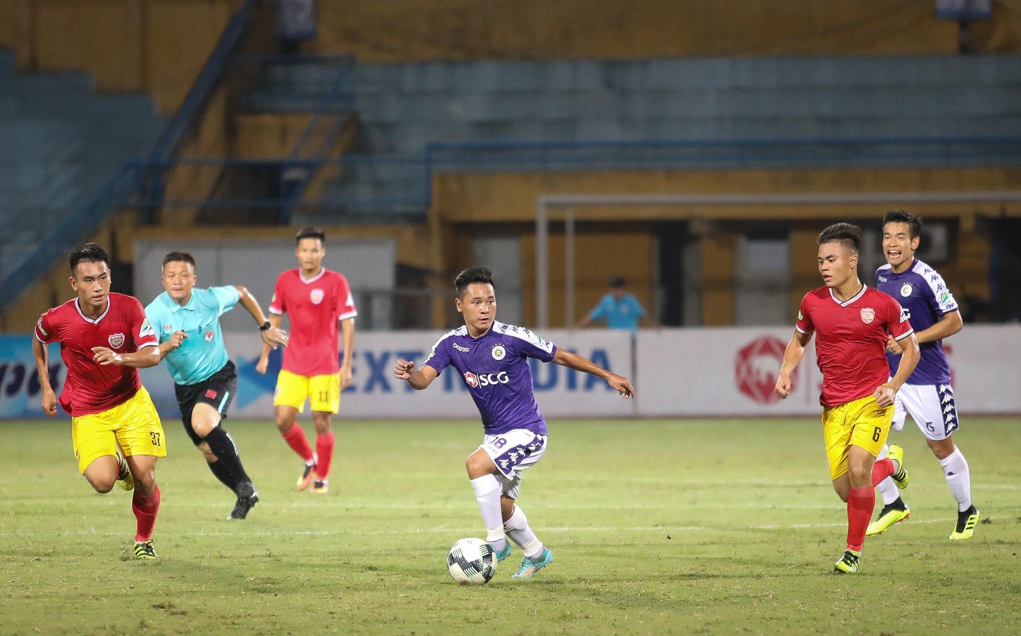 park hang seo quang hai anh 10