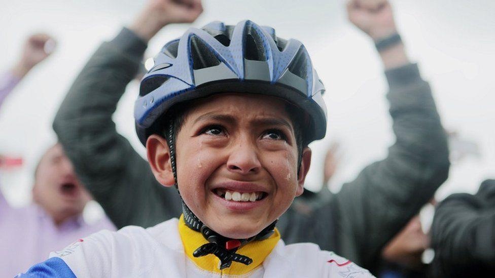 CDV Colombia vo oa voi cua-ro lam dieu chua tung co o Tour de France hinh anh