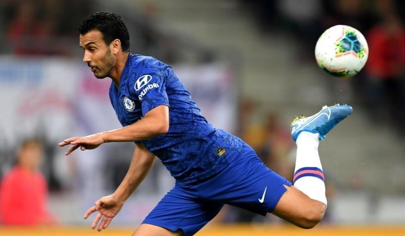 Pedro ghi ban thang kho tin theo phong cach 'bo cap' hinh anh