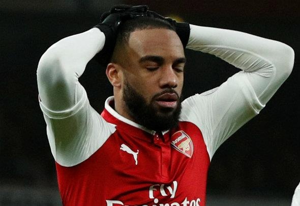 Griezmann ban tien dao cua Arsenal cho doi bong yeu trong game hinh anh