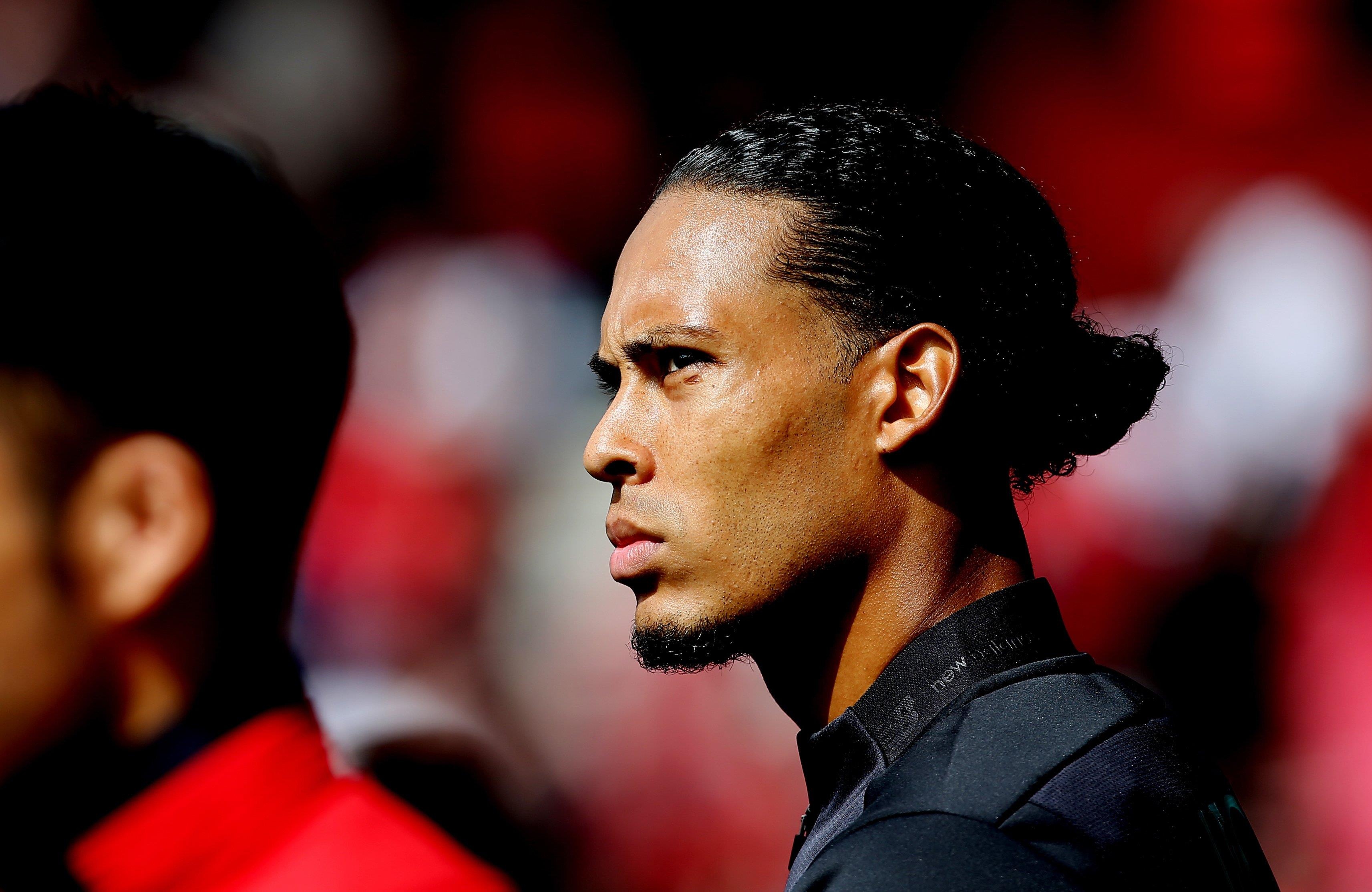 Sao Arsenal cham dut ky luc khong bi qua nguoi cua Van Dijk sau 6 phut hinh anh