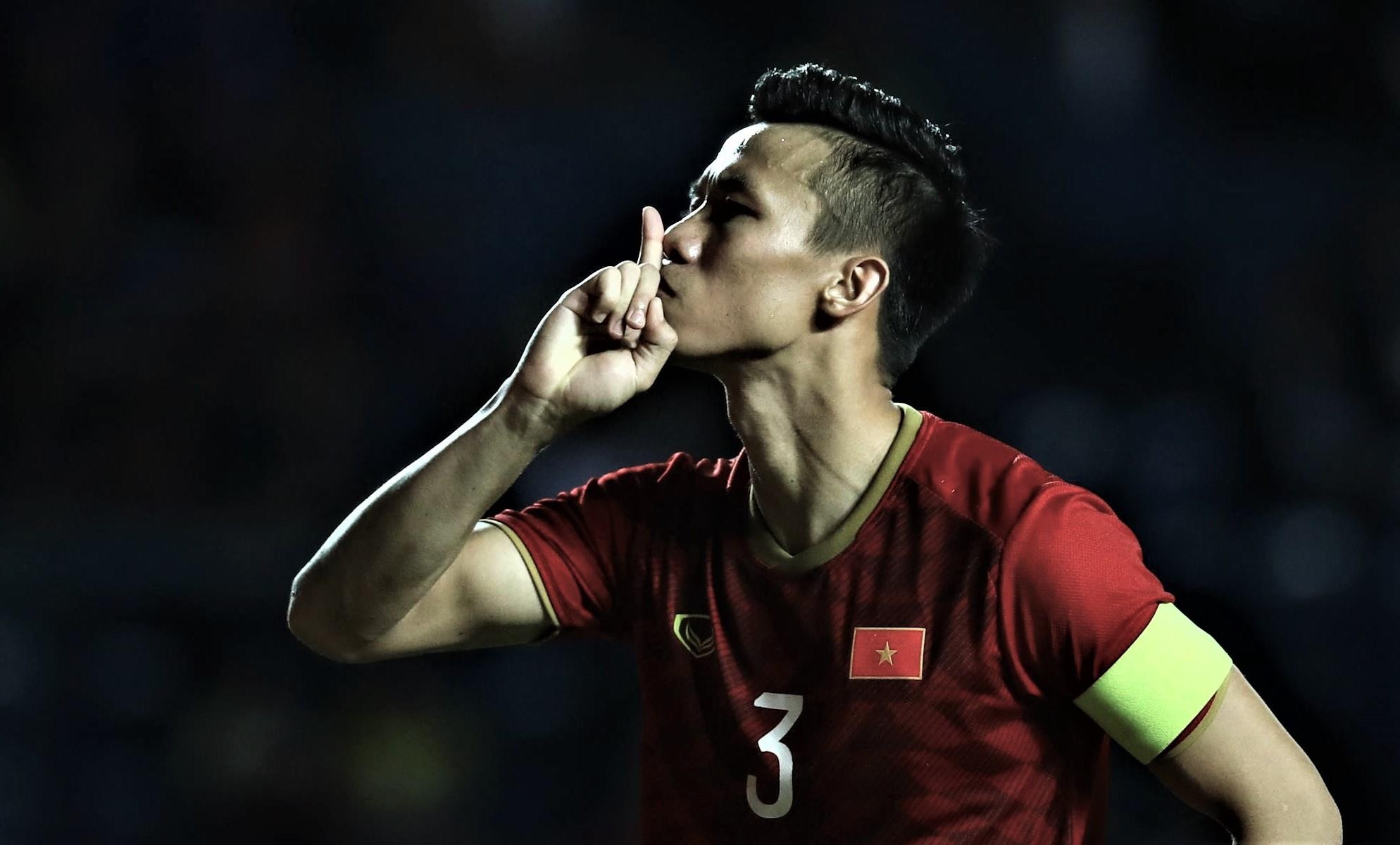 Que Ngoc Hai: 'Da doi dau Iran, Nhat Ban thi khong ngai Thai Lan' hinh anh