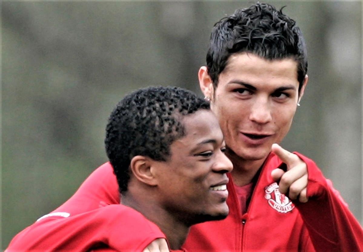 Ronaldo goi lai bua trua am anh cua Evra trong ngay tai ngo hinh anh