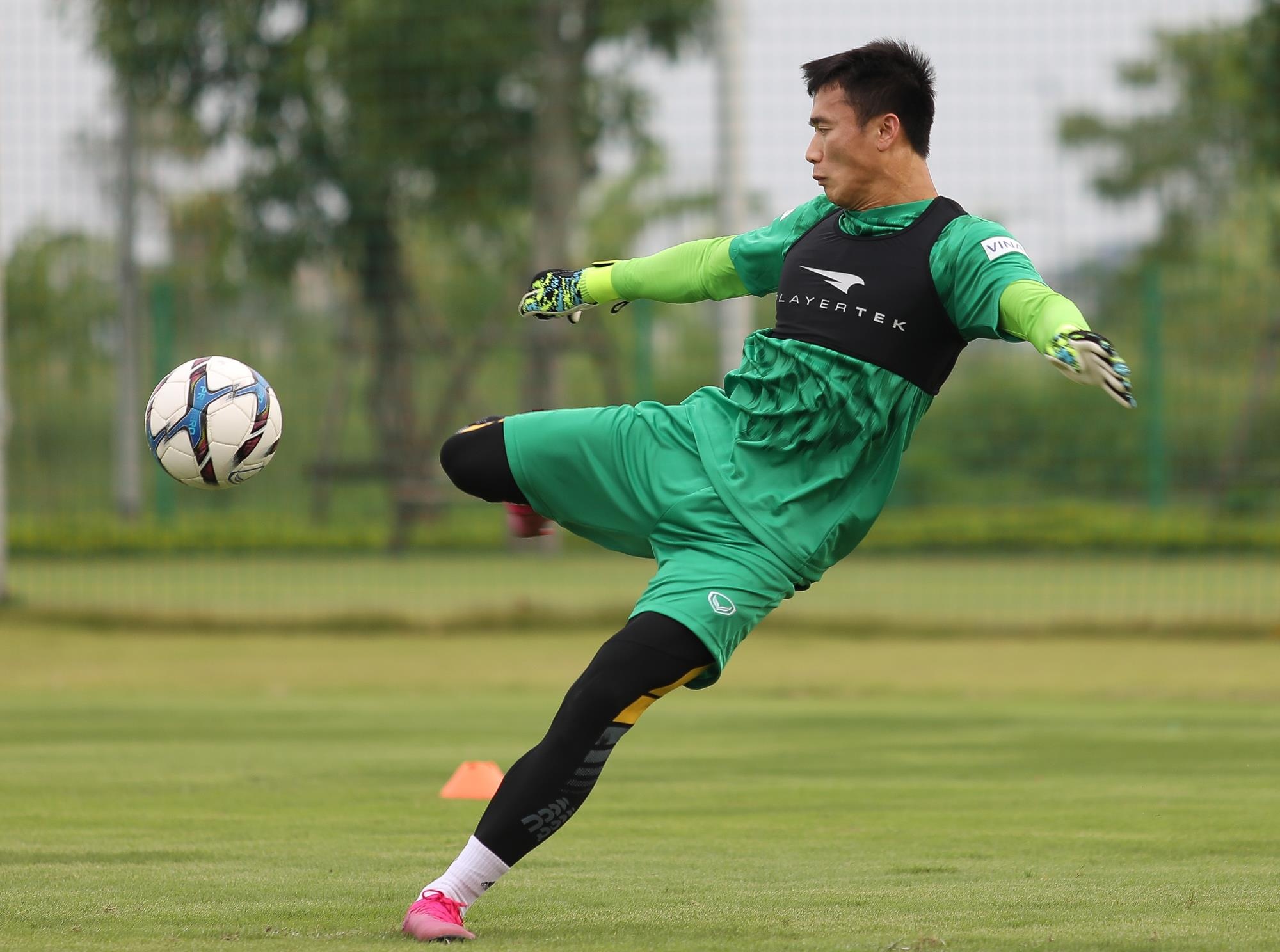 bui tien dung u23 viet nam anh 2