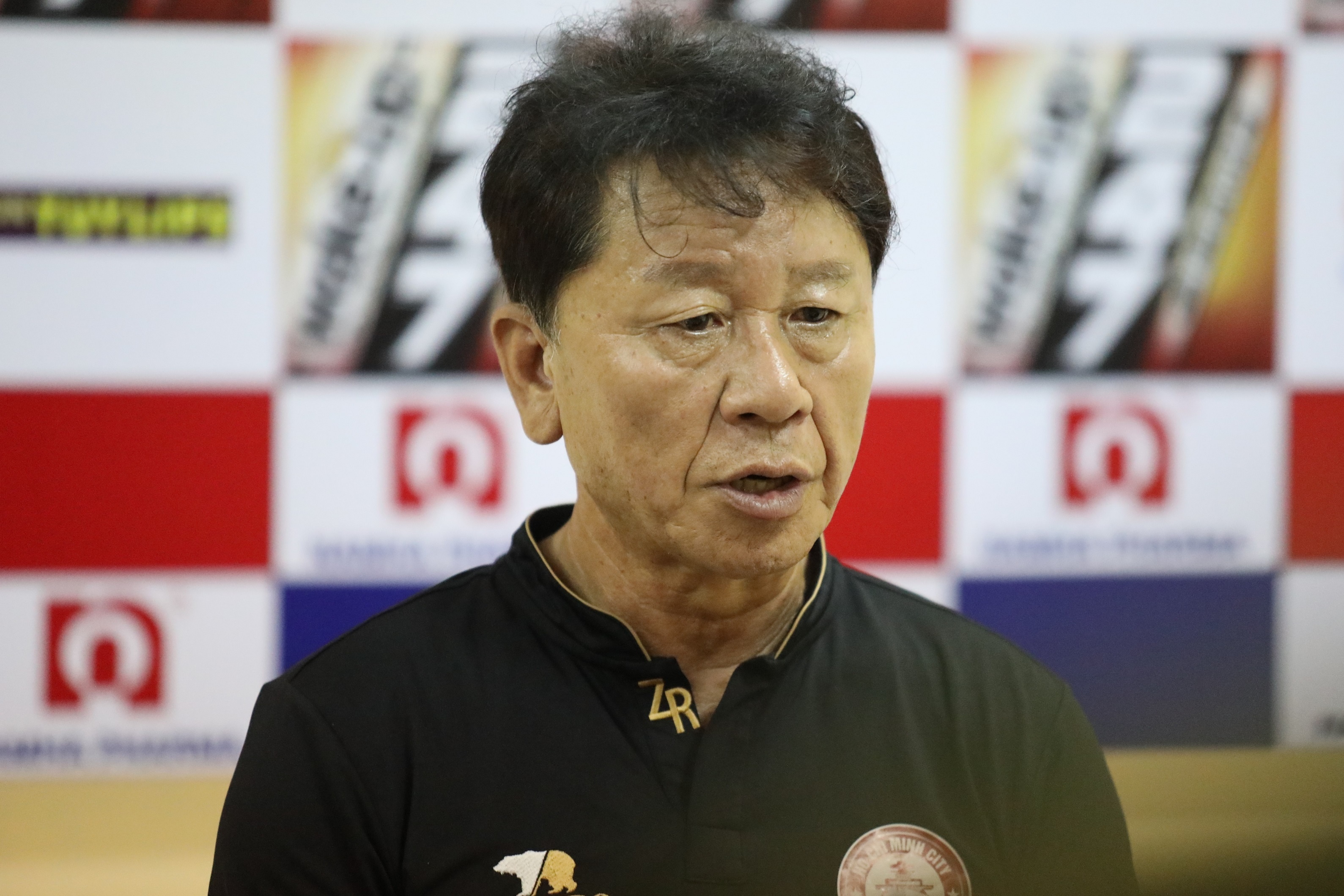 tp hcm ha noi vo dich v league anh 2