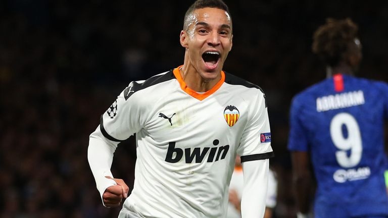 chelsea valencia ảnh 2 chelsea valencia anh 2