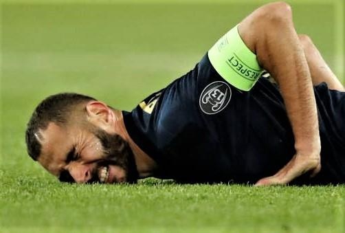 Tham bai cua Real bi goi la su sup do hoan toan hinh anh