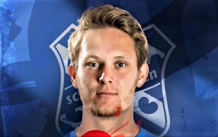 Cuu tien ve Barca gap kho tai Heerenveen hinh anh