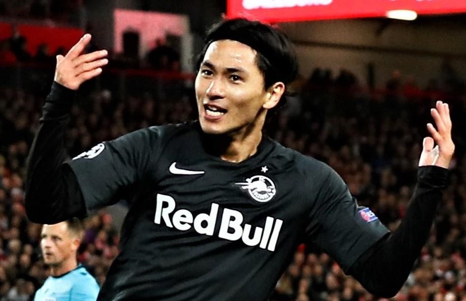 Sao tre pha luoi Liverpool tung nhieu lan khien lua Xuan Truong om han hinh anh