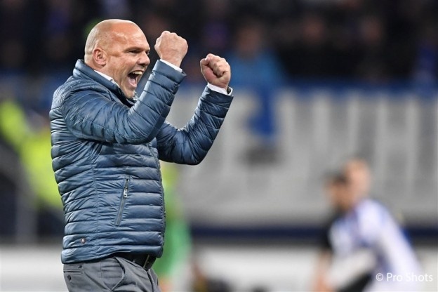 văn hậu Heerenveen ảnh 1 van hau Heerenveen anh 1