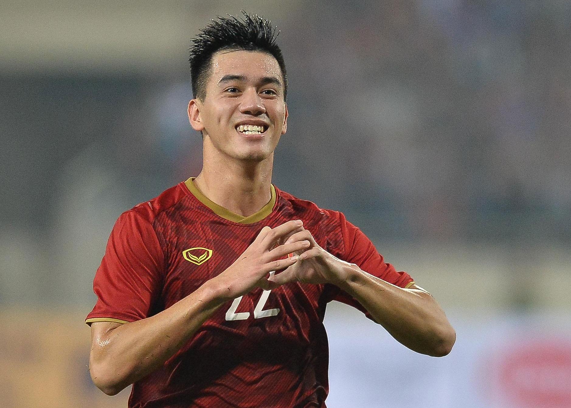 Vi sao HLV Park chi mang 2 tien dao den SEA Games? hinh anh