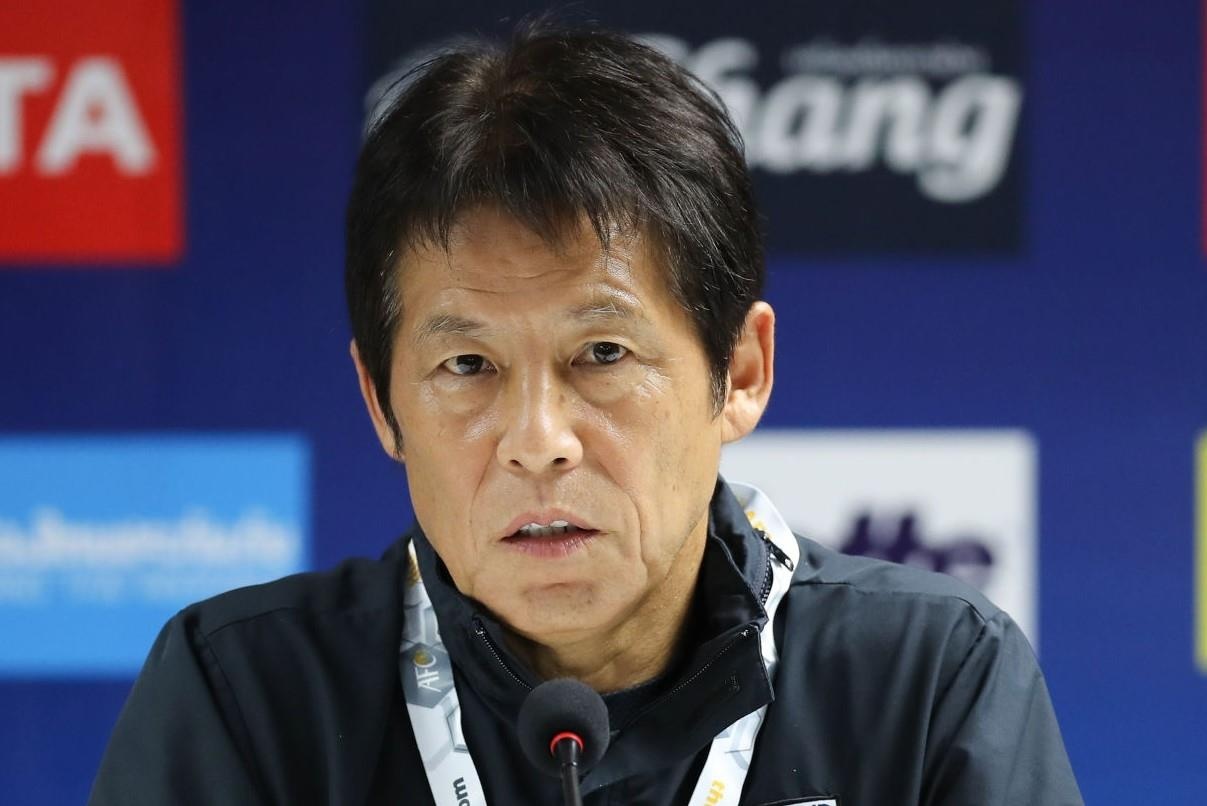 HLV Nishino cap nhat tinh hinh chan thuong cua Supachok hinh anh