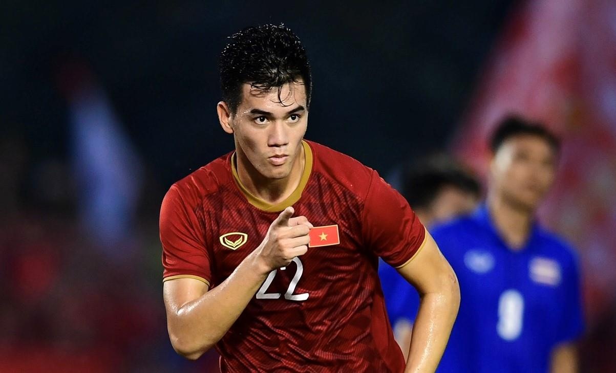 Tien Linh: 'Cau noi cua thay Park giup chung toi tro lai' hinh anh