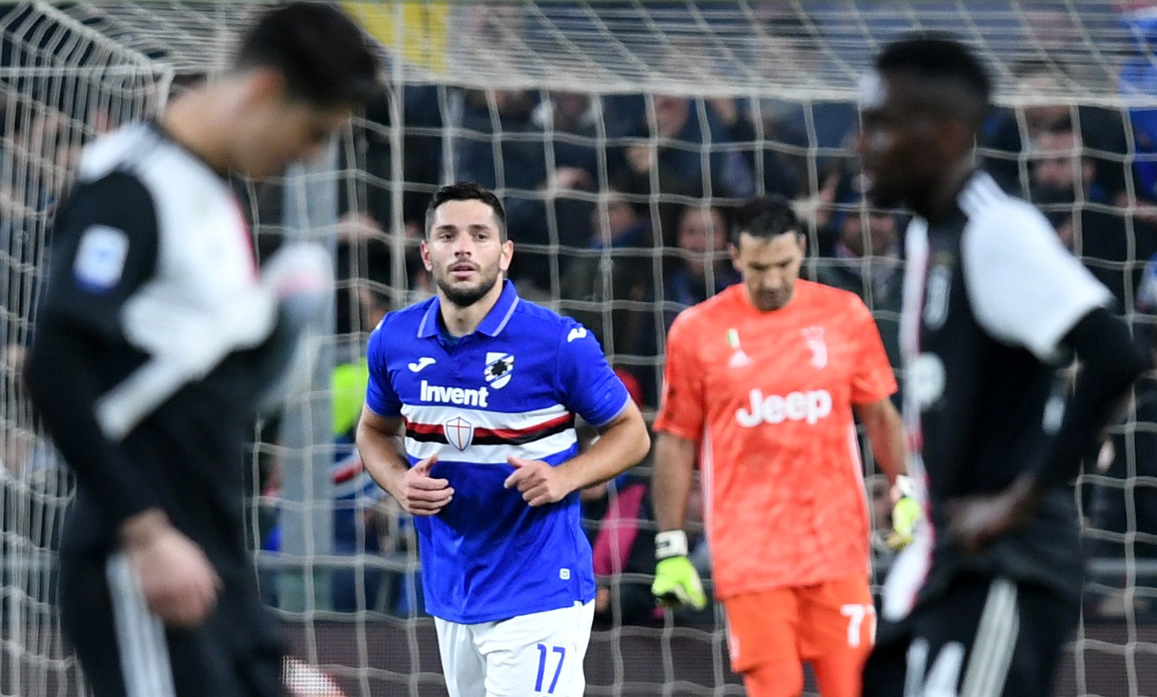 ronaldo ghi ban anh 8