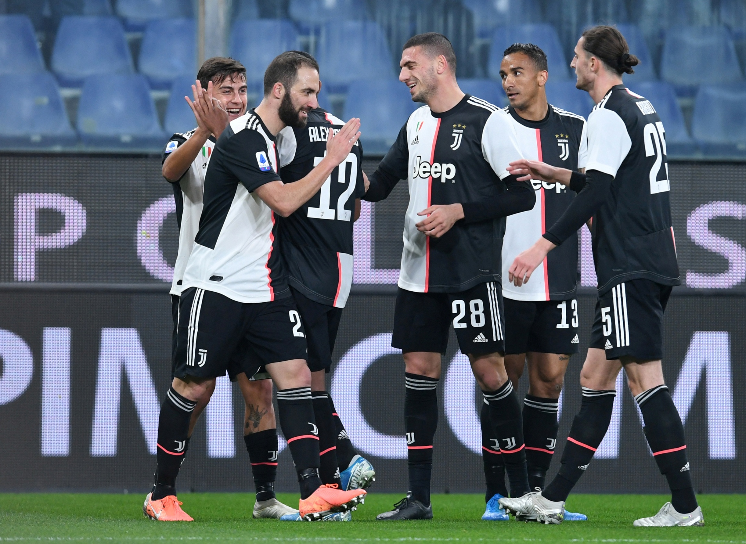 ronaldo ghi ban anh 9