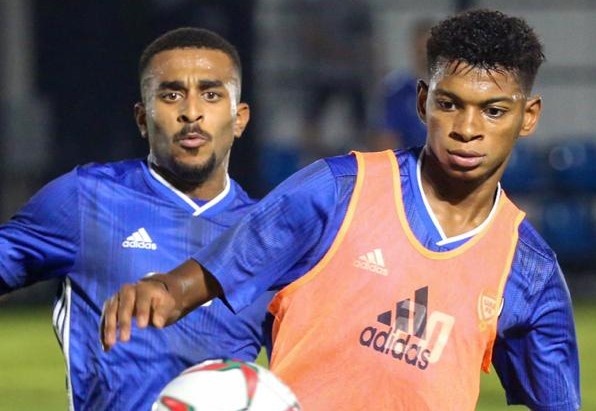 U23 UAE tap luyen tai Bangkok, chuan bi doi dau Viet Nam hinh anh