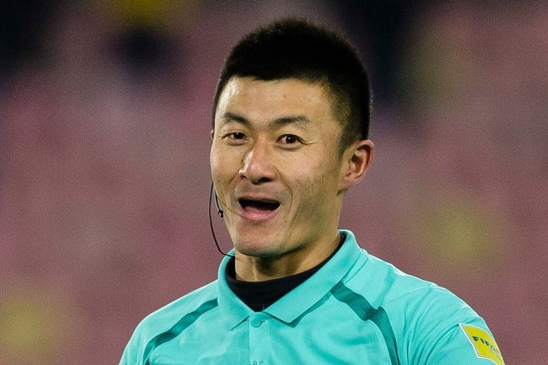 Xac dinh cac trong tai thuoc to VAR o tran ra quan cua U23 Viet Nam hinh anh