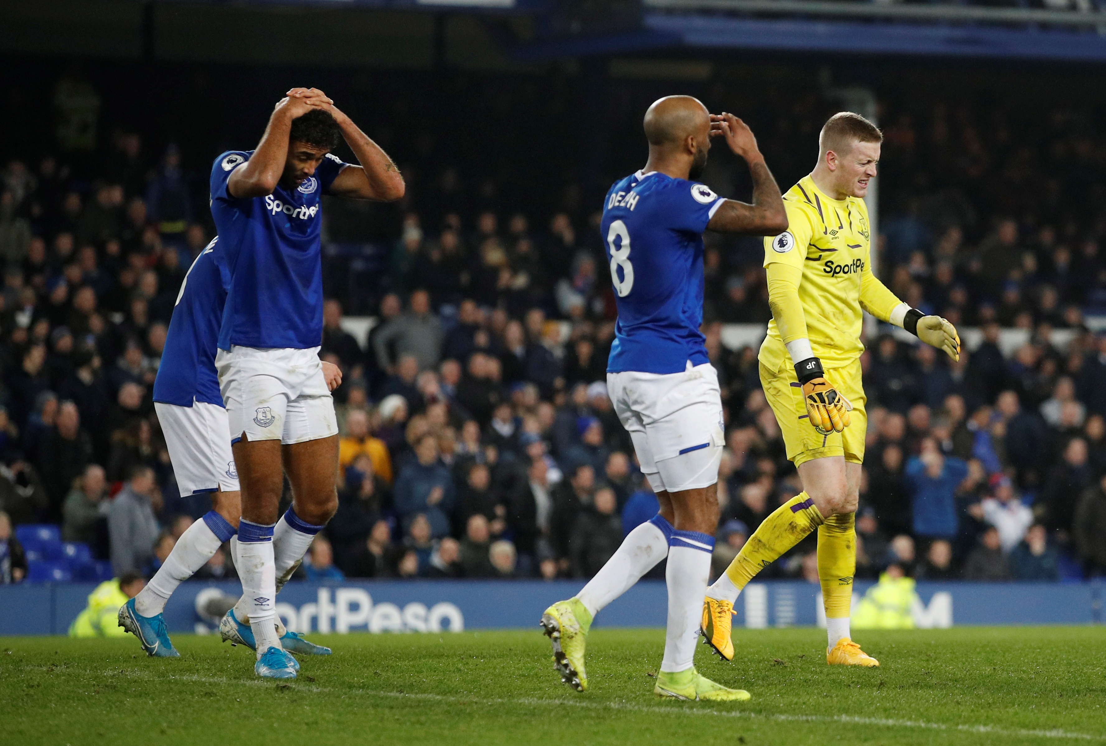 everton newcastle anh 6