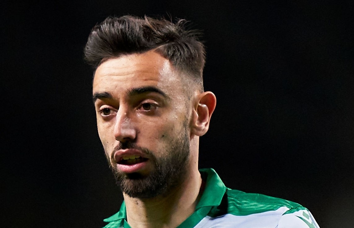 'MU chuyen bien cau thu gioi thanh kem' hinh anh