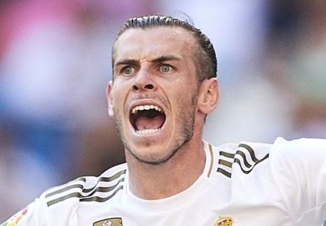 Bale bo ve trong luc Real Madrid dang thua hinh anh