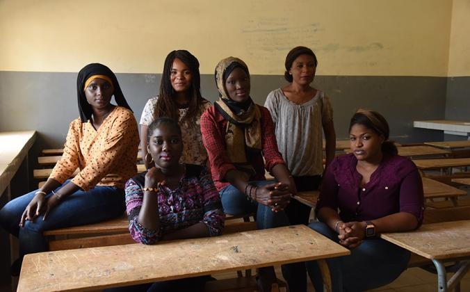 nu sinh senegal bi giao vien lam dung tinh duc anh 3