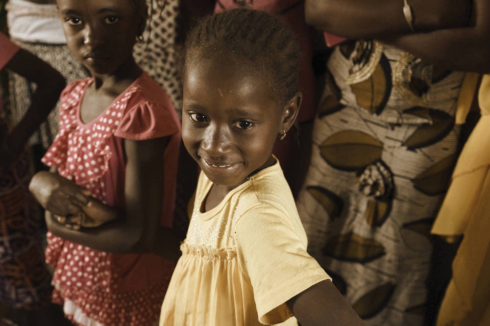 nu sinh senegal bi giao vien lam dung tinh duc anh 5