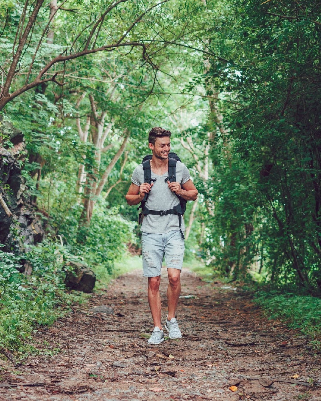 nam dien vien dong mv cua dong nhi anh 11