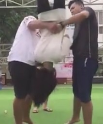 thử thách lộn người nguy hiểm ảnh 2 thu thach lon nguoi nguy hiem anh 2