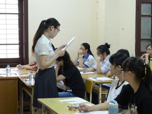 Giao vien dia phuong khong cham bai thi trac nghiem THPT quoc gia 2019 hinh anh