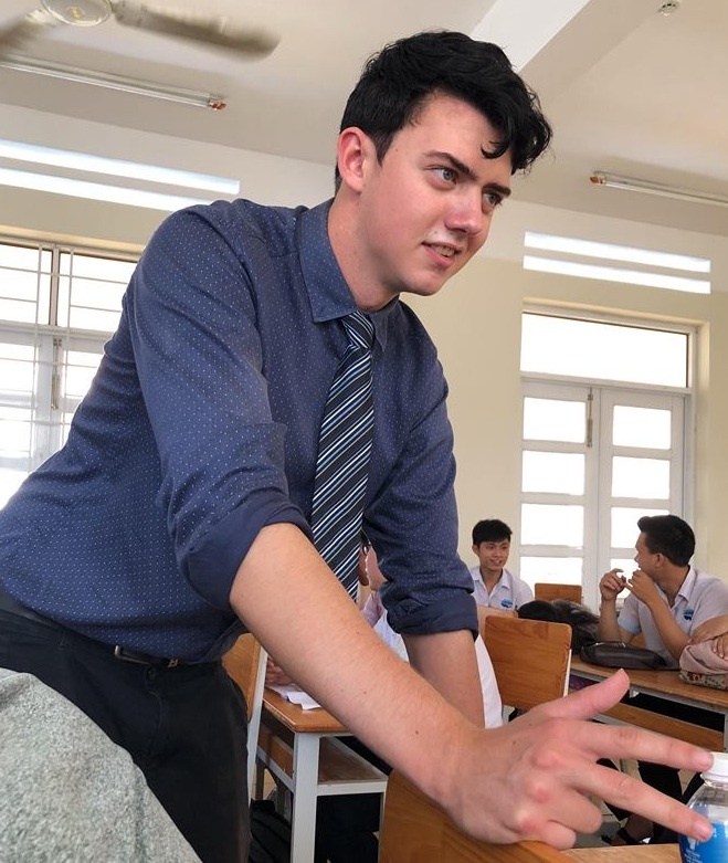 thay giao dien trai cao dang du lich nha trang anh 1