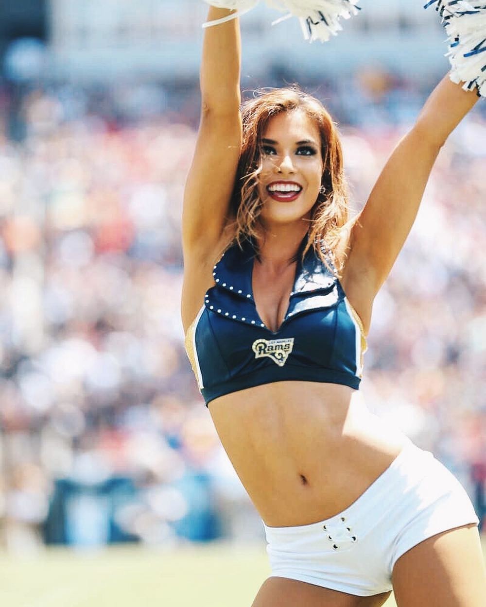 hoat nao vien noi tieng anh 7