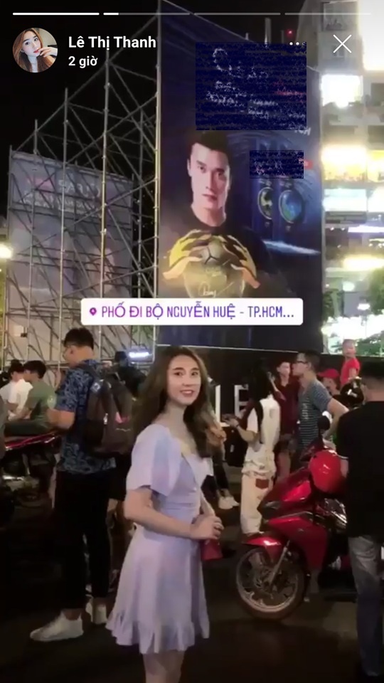 ban gai cau thu anh 3