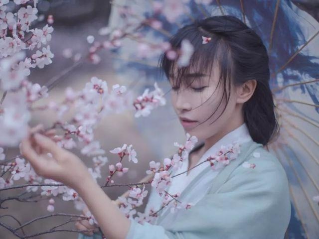 ‘Tien nu dong que’ Trung Quoc bo hoc nam 14 tuoi, tung lam DJ quan bar hinh anh