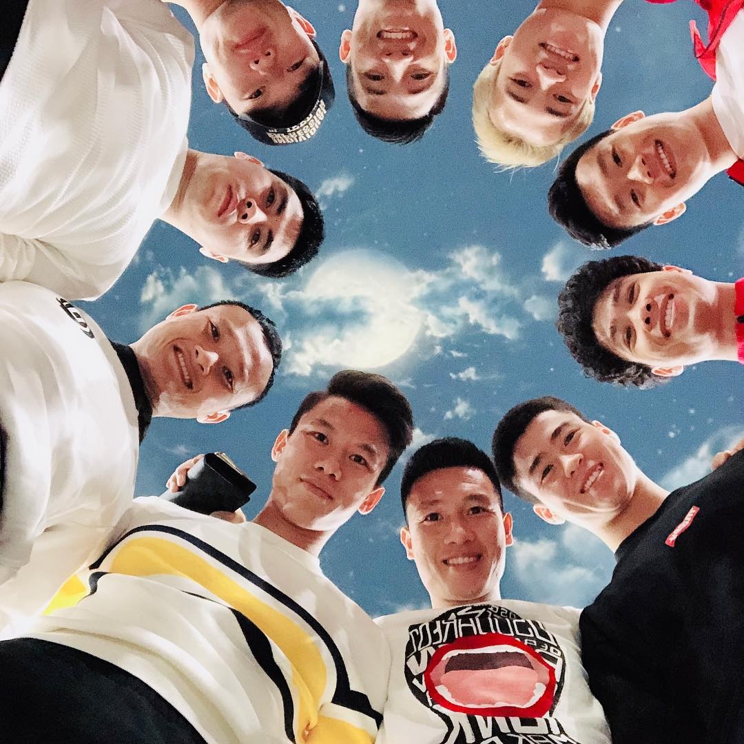 tao dang chup anh nhom anh 8