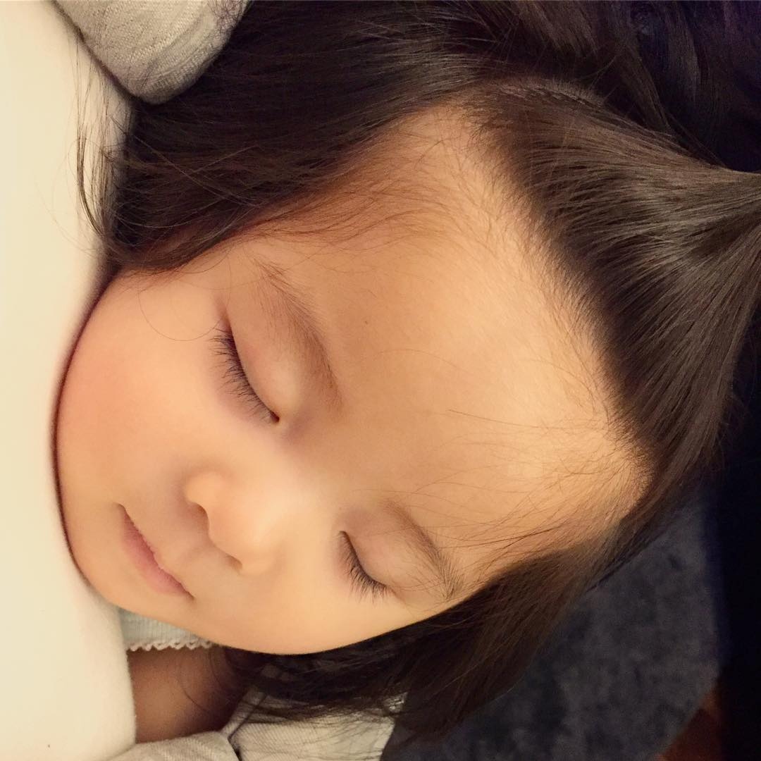 be gai noi tieng vi co mai toc bong benh anh 7