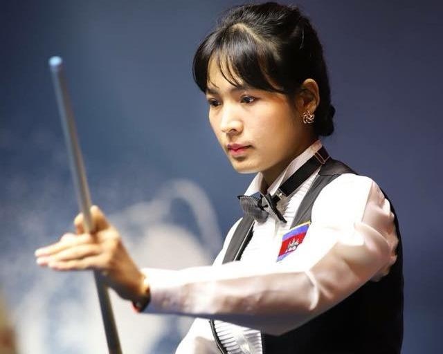 Man trinh dien an tuong cua nu co thu Campuchia noi tieng chau A hinh anh