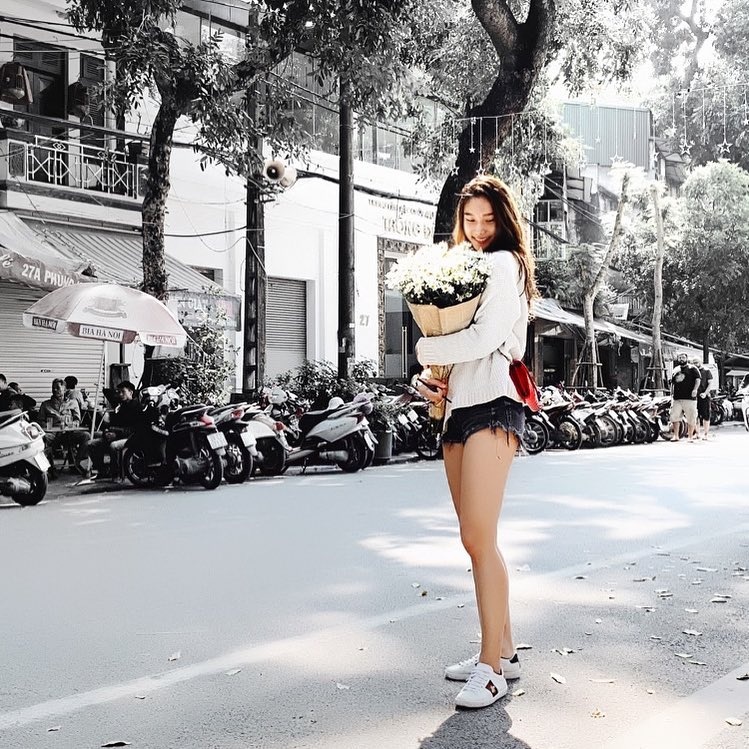 ban gai tay vot Ly Hoang Nam anh 8