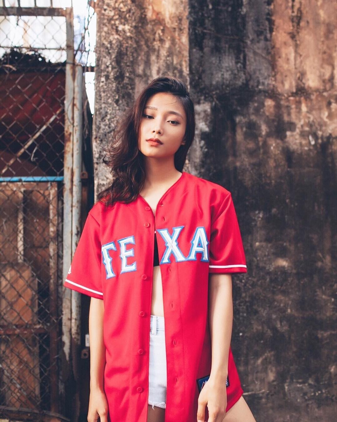 ban gai tay vot Ly Hoang Nam anh 12