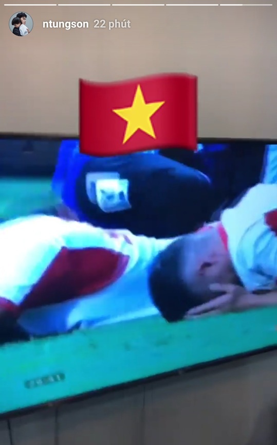 bạn gái chúc mừng cầu thủ ảnh 1 ban gai chuc mung cau thu anh 1
