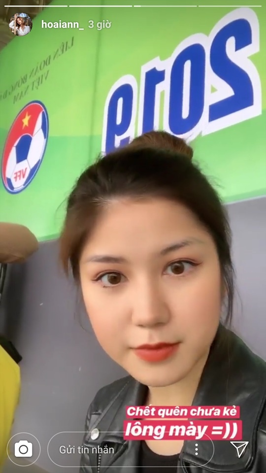 hot girl co vu bong da anh 3