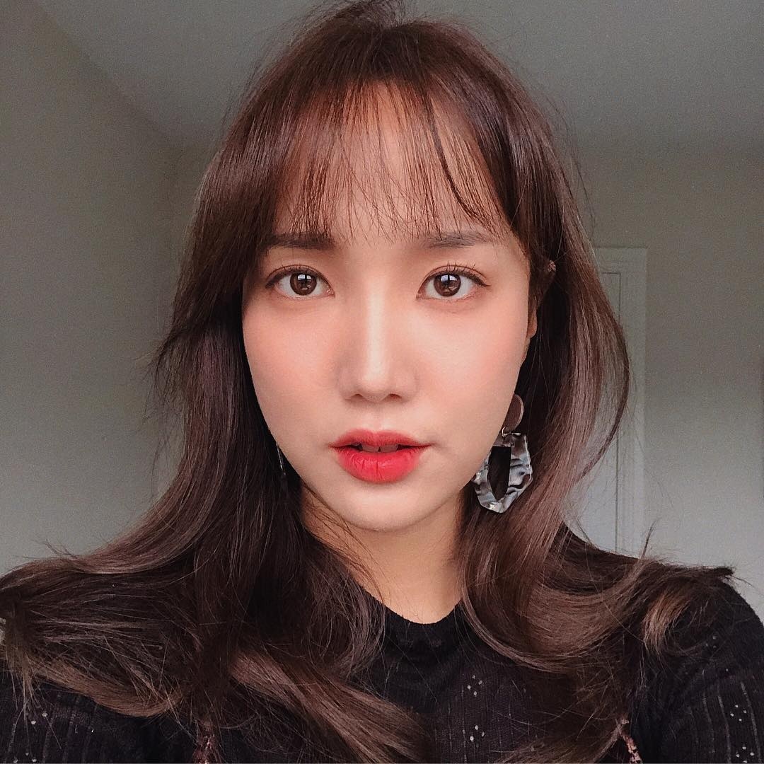 cap vo chong blogger noi tieng anh 6