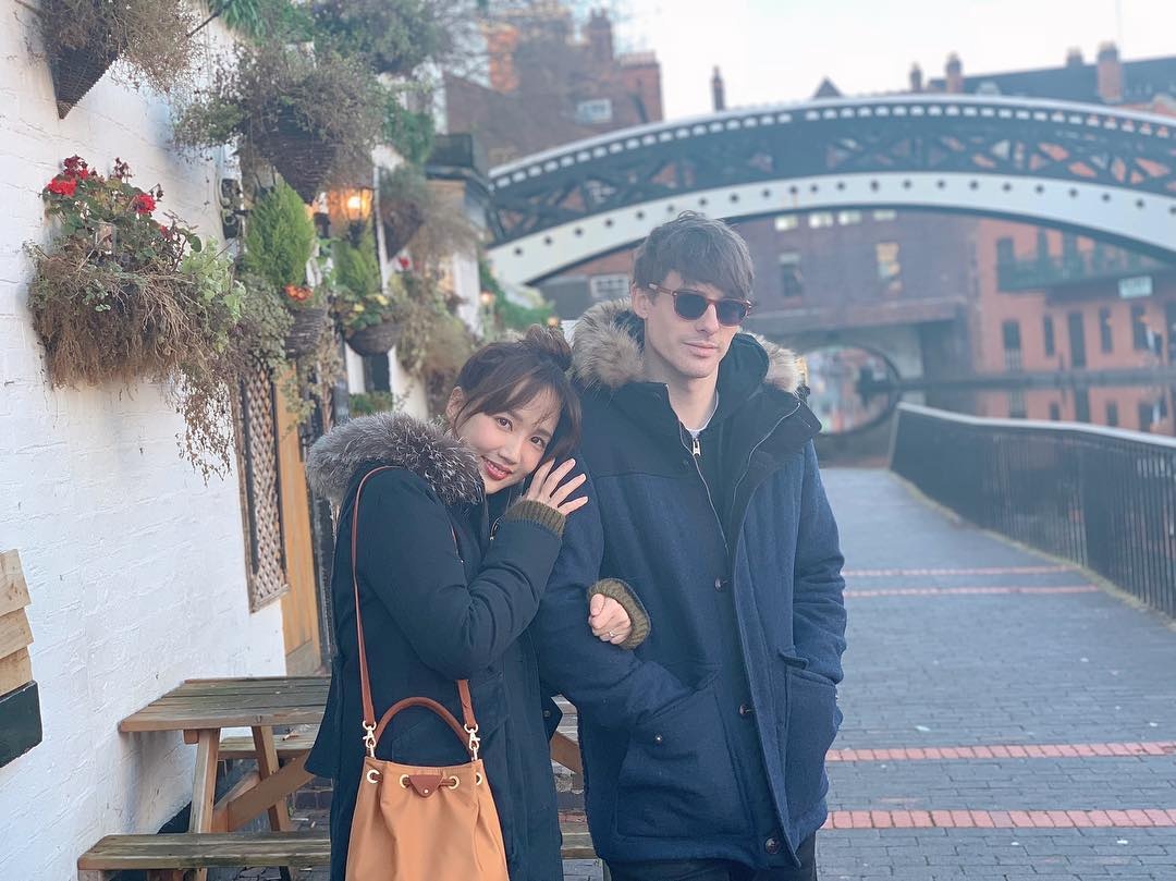 cap vo chong blogger noi tieng anh 13