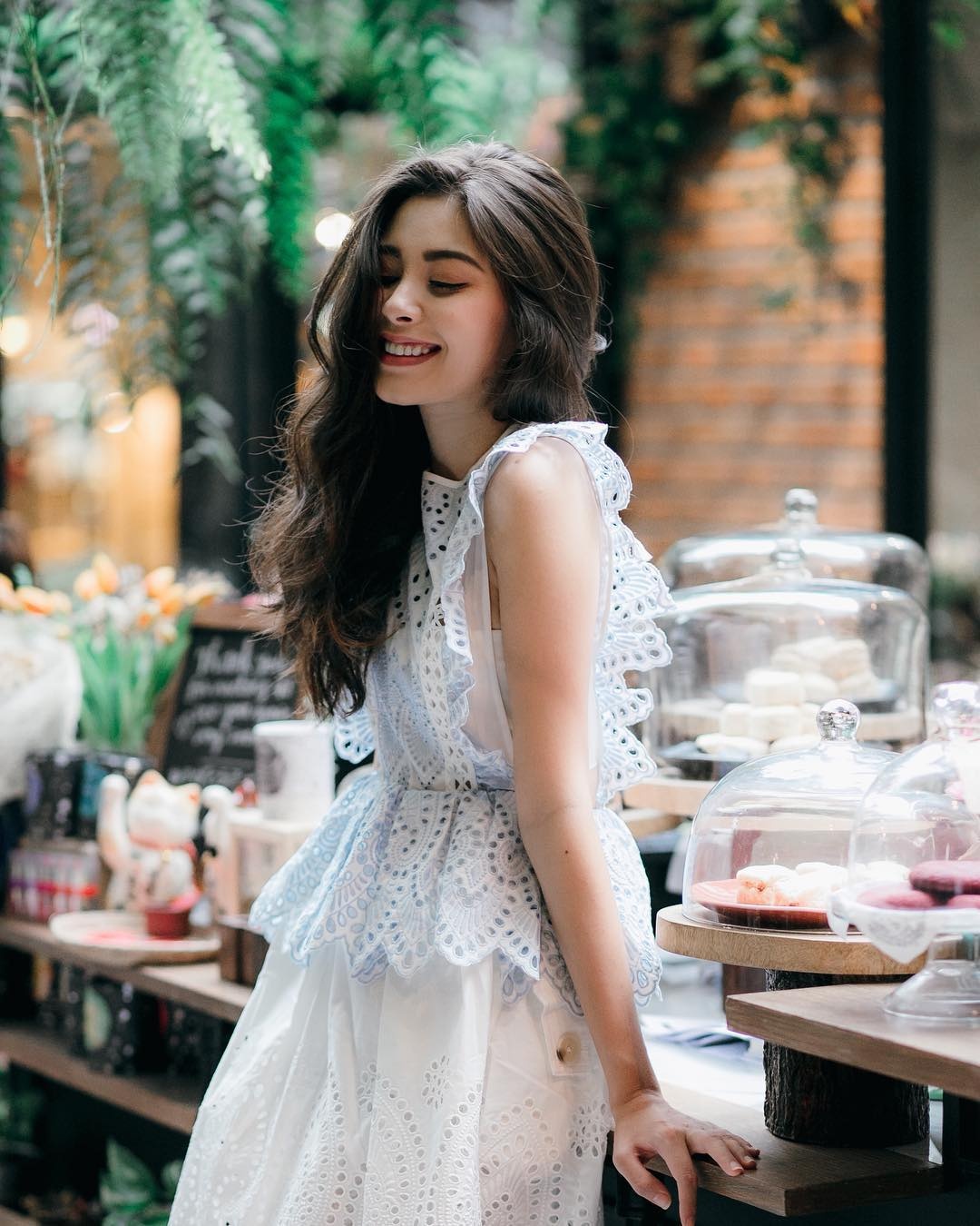 chi em sinh doi noi tieng Thai Lan anh 16