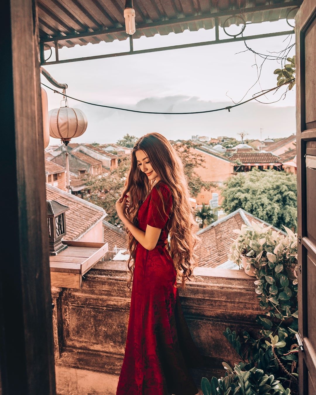 hot girl goc Viet an Tet tai Viet Nam anh 7