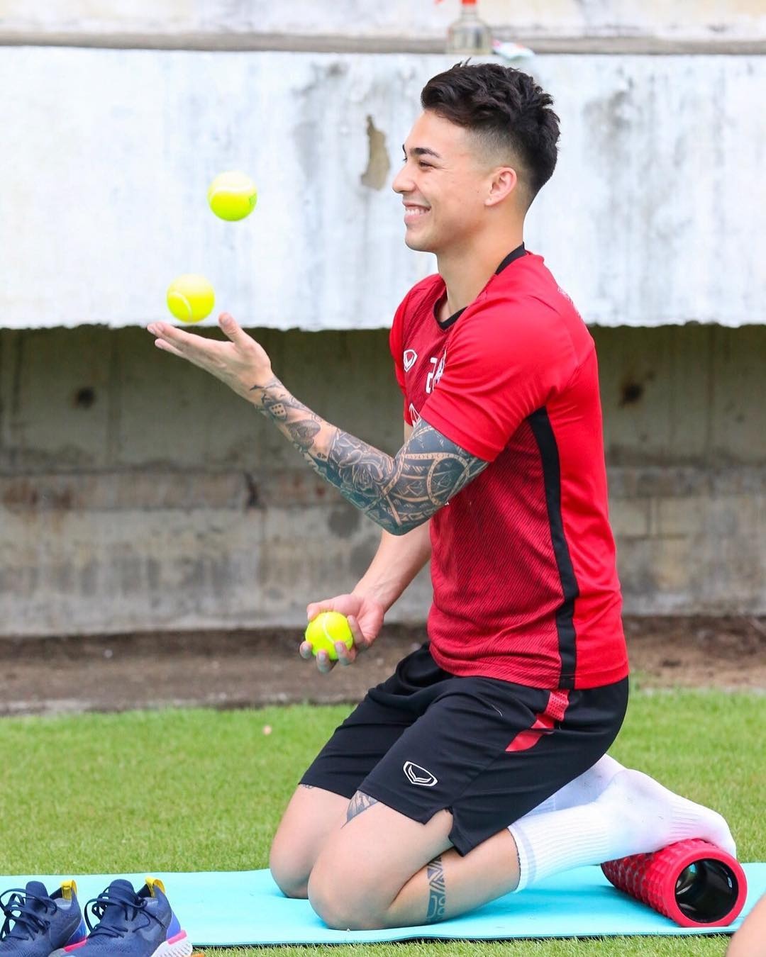 Ronaldo Thái Lan ảnh 2 Ronaldo Thai Lan anh 2