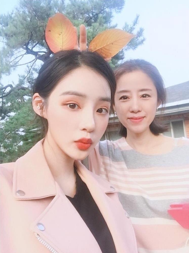 me con hot girl han quoc anh 6